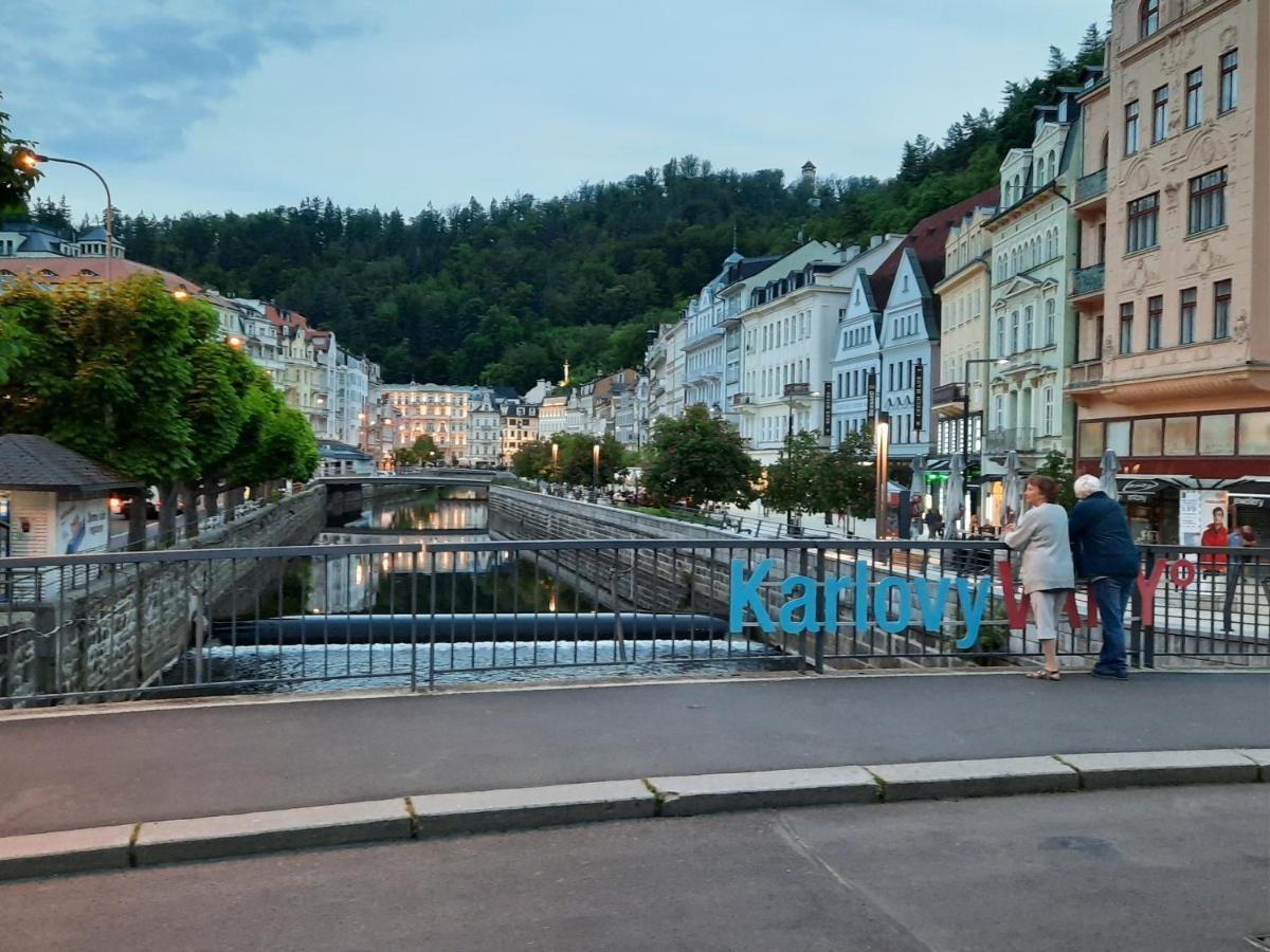 Appartment Centrum Karlovy Vary Exterior foto